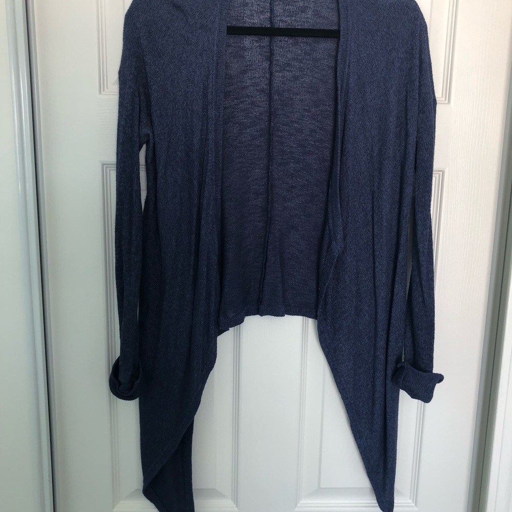 ✨3 for $15 Bundle✨ Navy Cardigan
